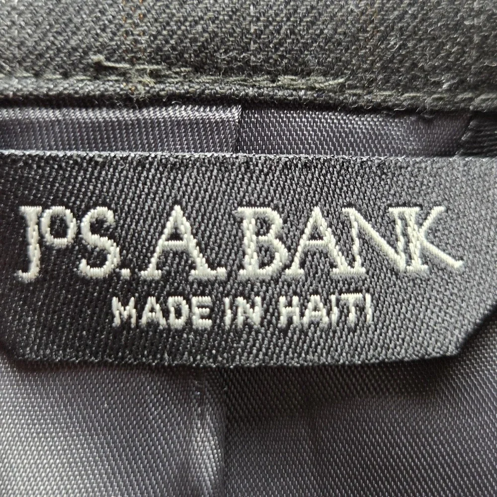 Jos A Bank Suit Mens 48 41x29 Gray Pinstripe 100% Wool 2 Piece Notch Lapel